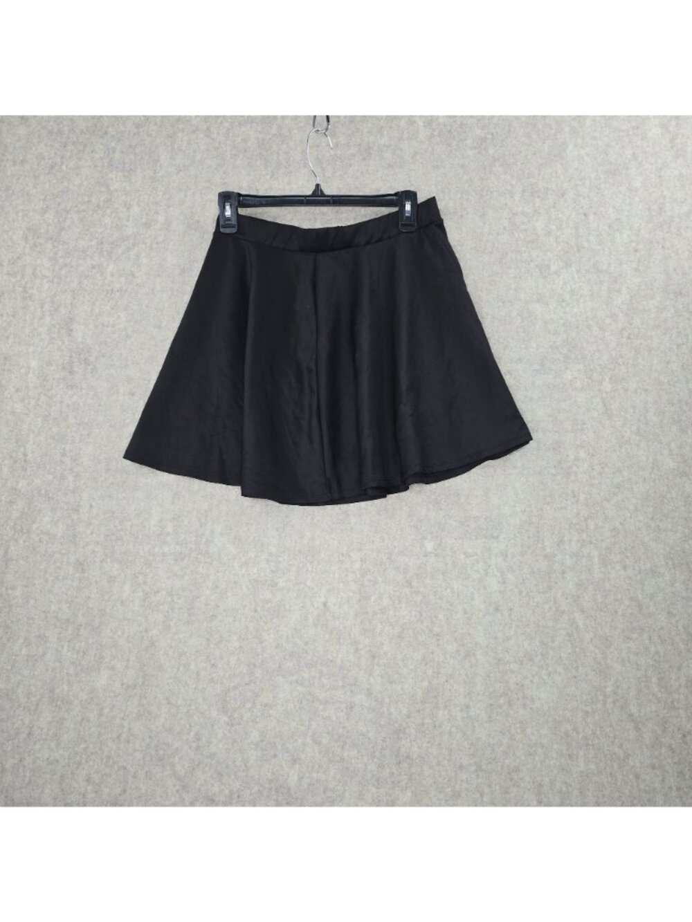 Black Womens Flared Mini Skater Skirt Solid Color Lightweight Short Above Knee - Picture 2 of 4